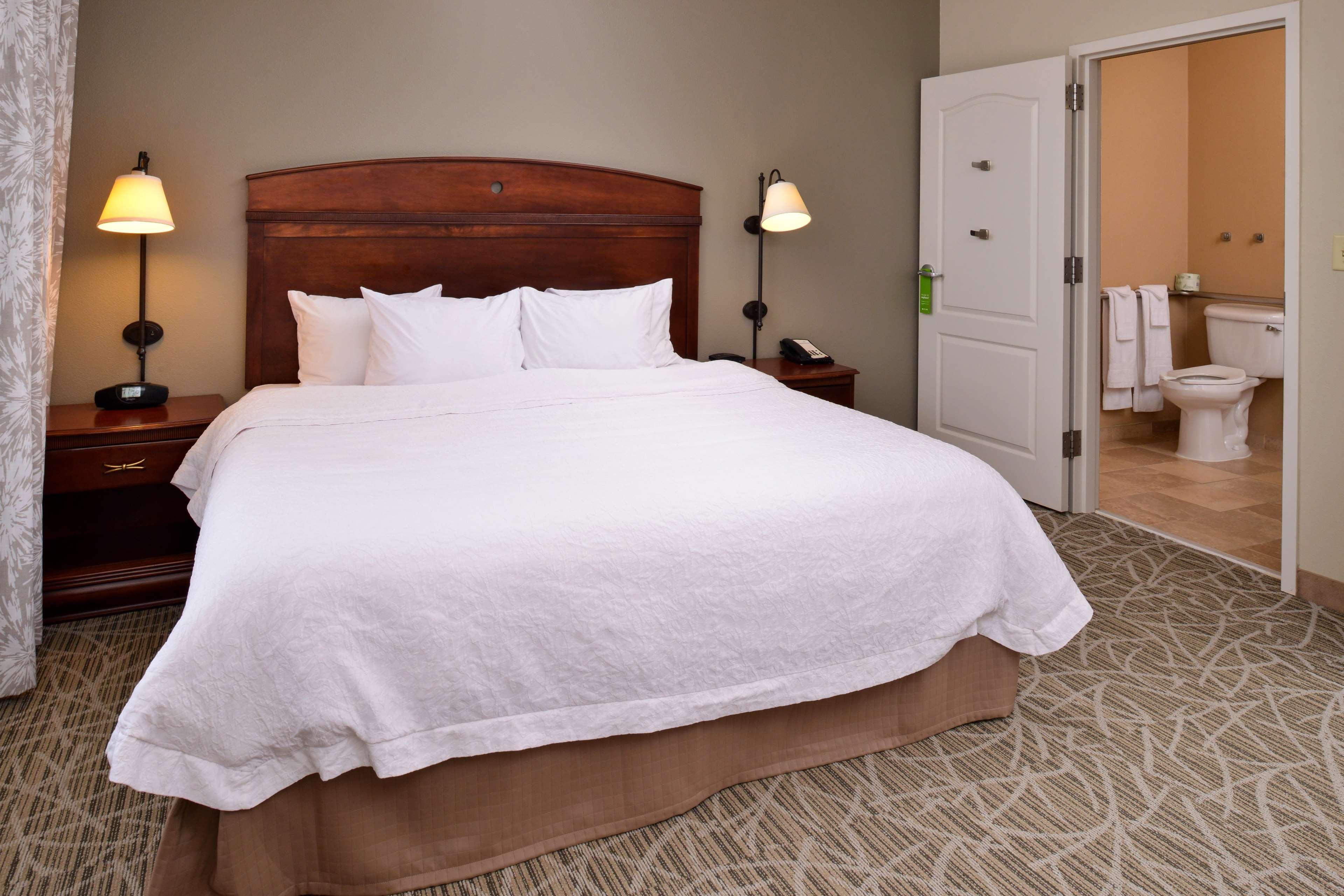 Hampton Inn By Hilton Litchfield Buitenkant foto