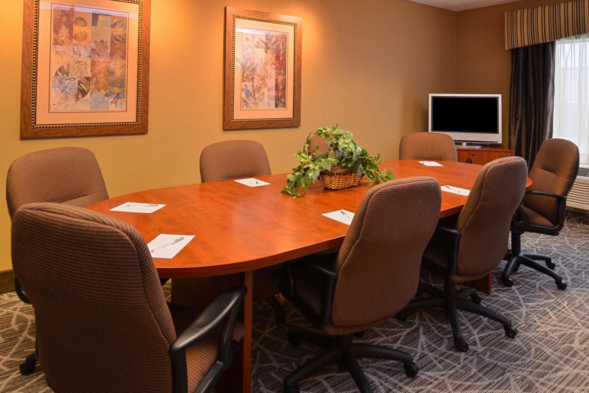 Hampton Inn By Hilton Litchfield Buitenkant foto
