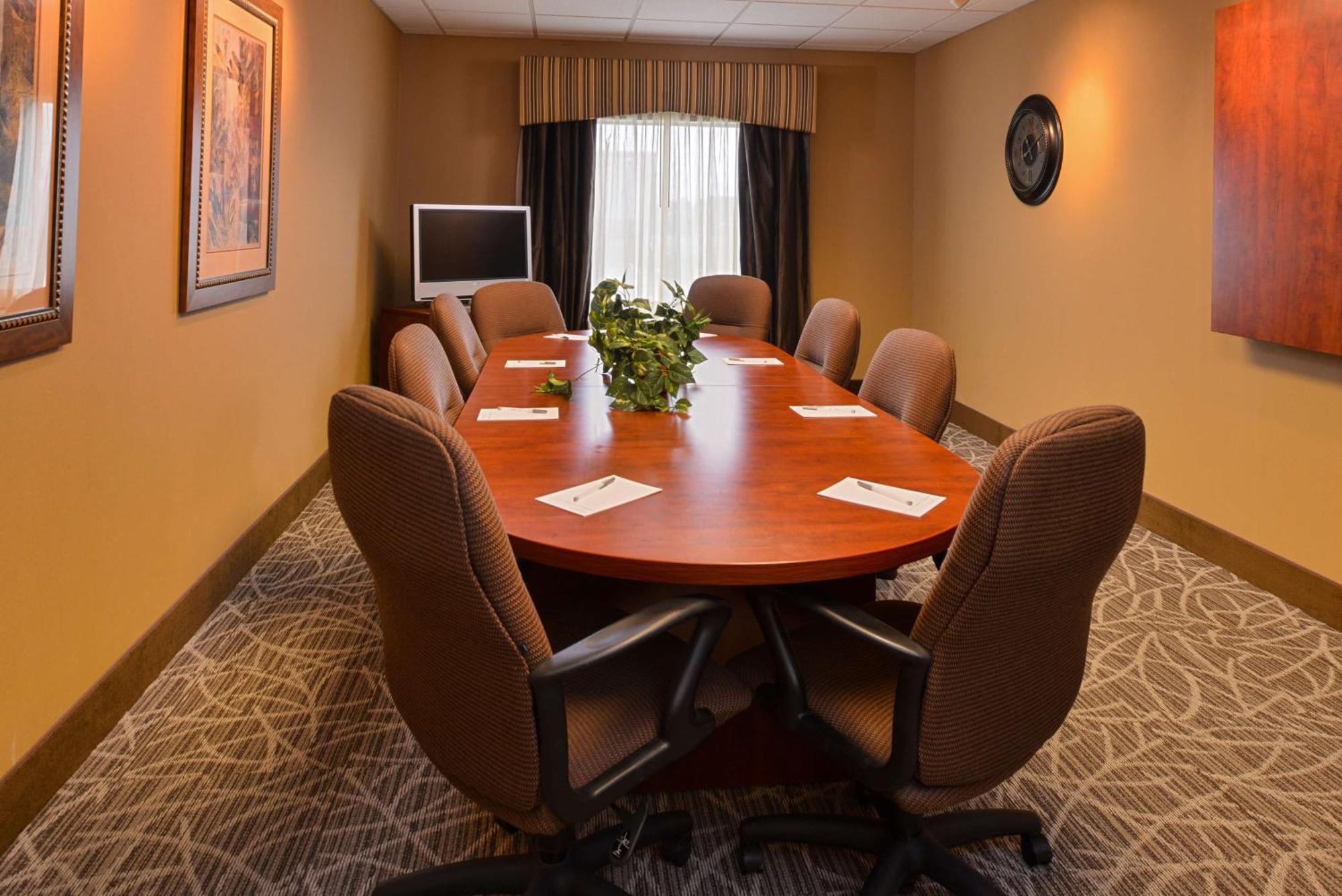 Hampton Inn By Hilton Litchfield Buitenkant foto