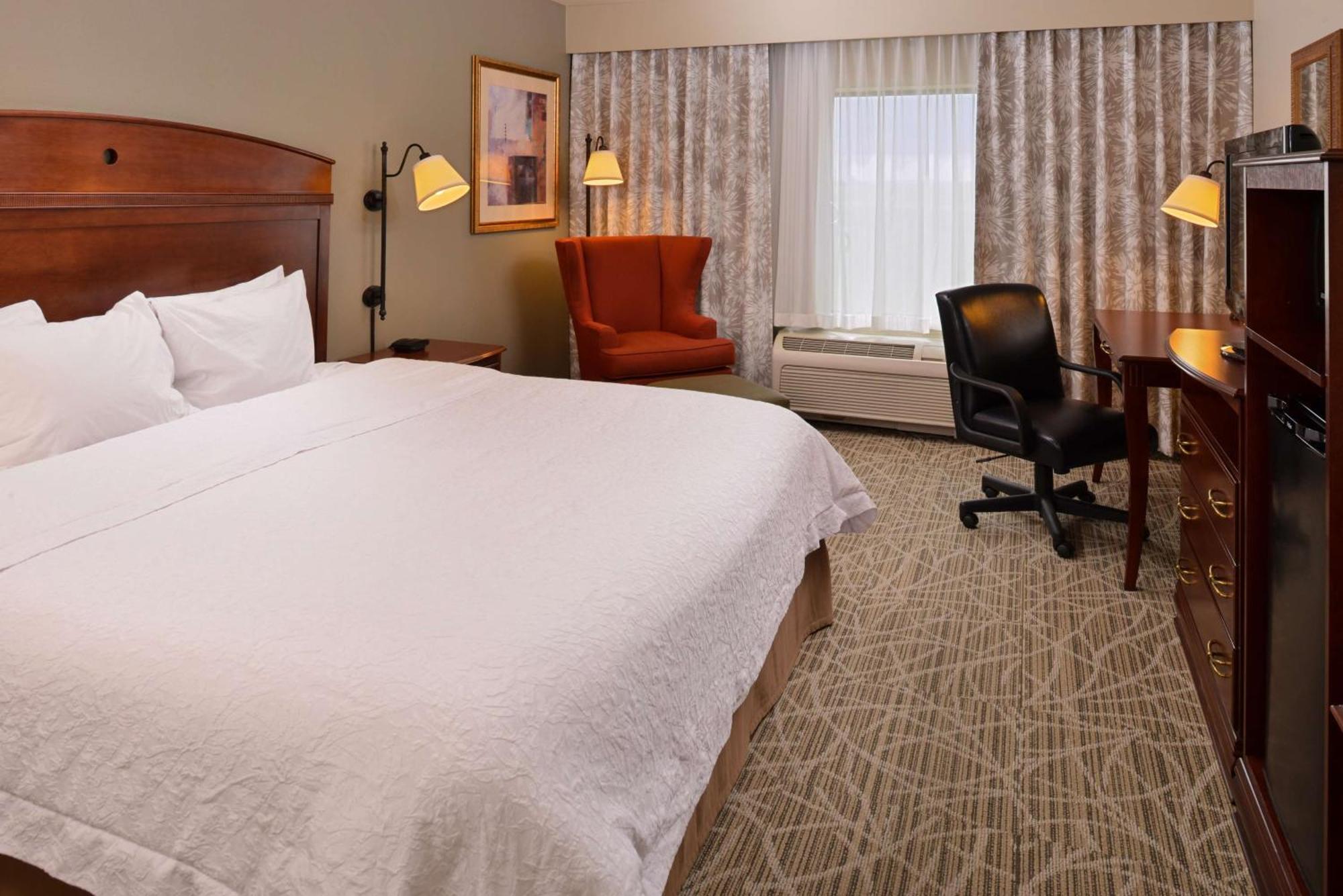 Hampton Inn By Hilton Litchfield Buitenkant foto