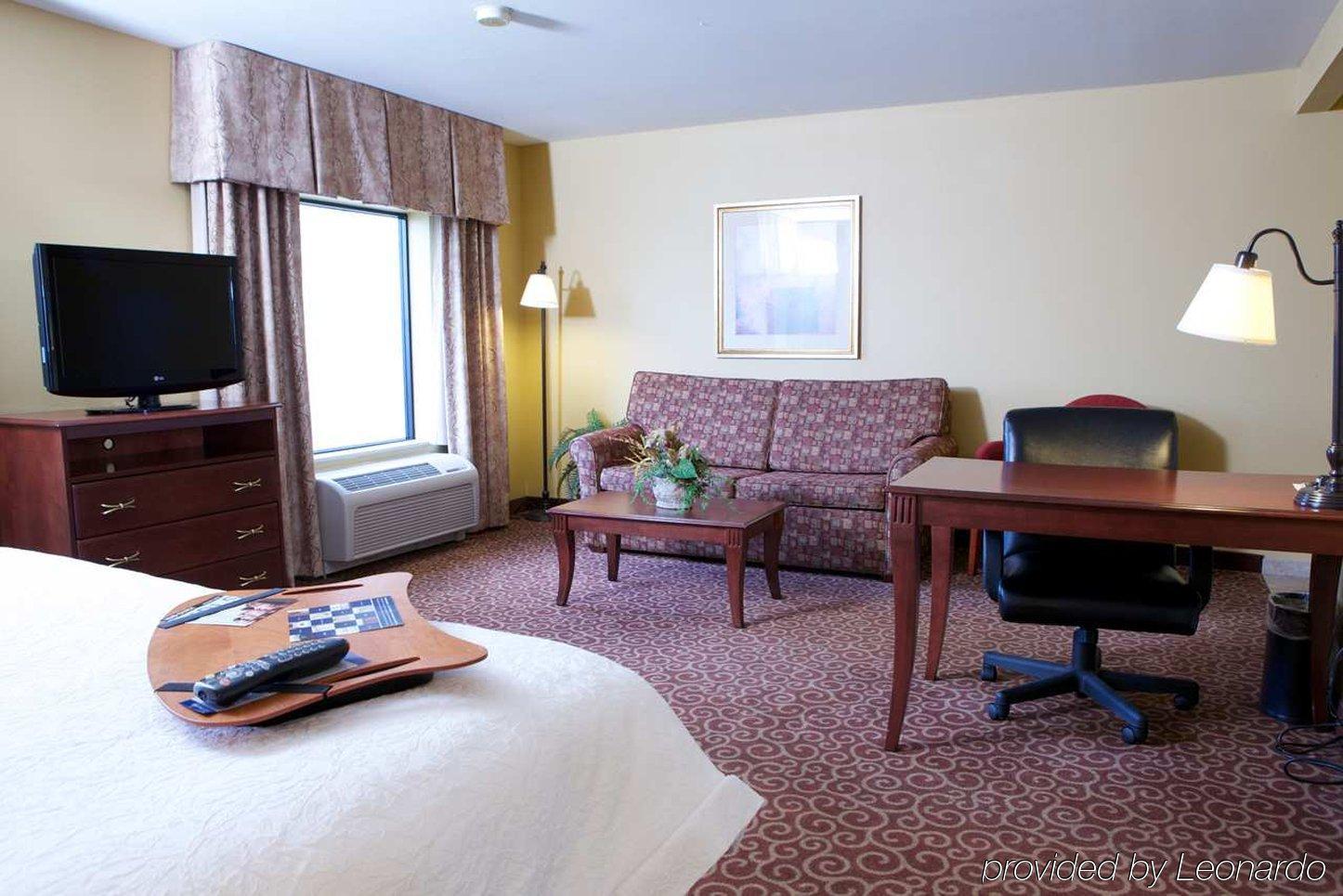 Hampton Inn By Hilton Litchfield Buitenkant foto
