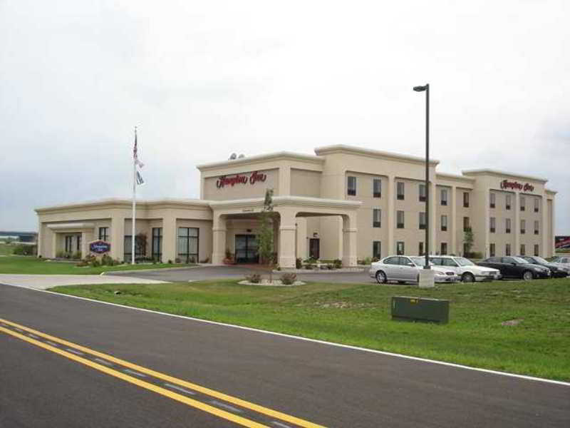 Hampton Inn By Hilton Litchfield Buitenkant foto